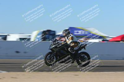 media/Nov-06-2023-Moto Forza (Mon) [[ce023d0744]]/4-Beginner Group/Session 4 (Finish Line Checker)/